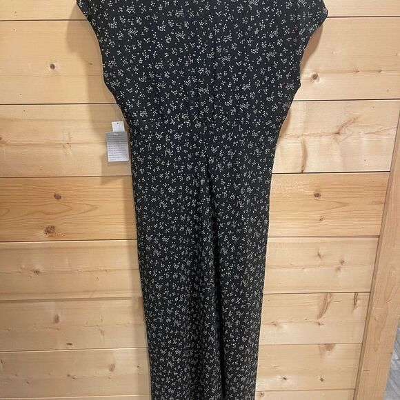 Rene Rowan Black Dress w/ White Floral Detail NWT - Picture 6 of 7